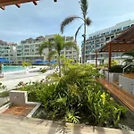 Baia Kristal Paraiso Aguas Cristalinas